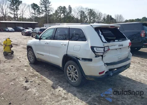 2021 Jeep Grand Cherokee Laredo E 4X2 from USA, damaged, VIN 1C4RJEAG1MC601368